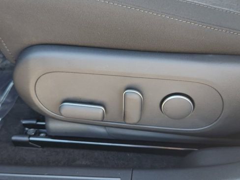 New 2026 Hyundai Ioniq 5 SE image 12