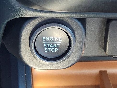 Used 2022 Ford Maverick Lariat w/ Lariat Luxury Package image 29