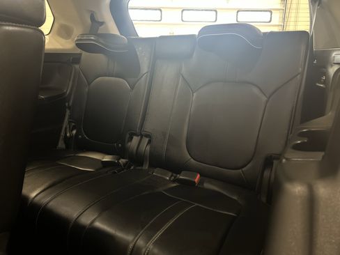 Certified 2024 Honda Pilot Elite image 27