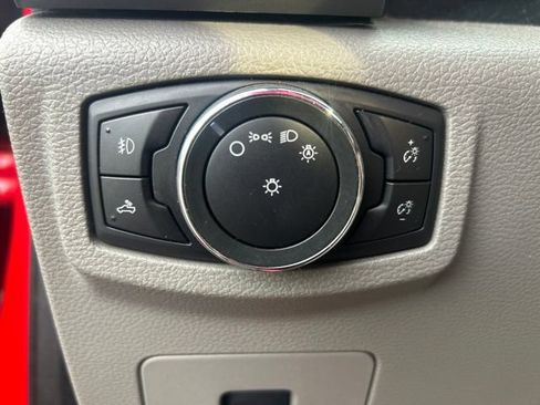 Used 2015 Ford F150 XLT w/ Equipment Group 302A Luxury AWD/4WD image 15