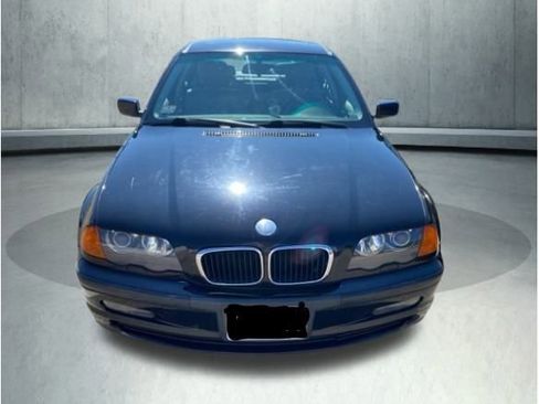 Used 2001 BMW 325i Sedan image 4