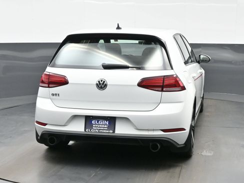 Used 2018 Volkswagen GTI SE FWD image 5