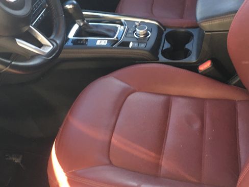 Certified 2023 MAZDA CX-5 Carbon Edition image 10