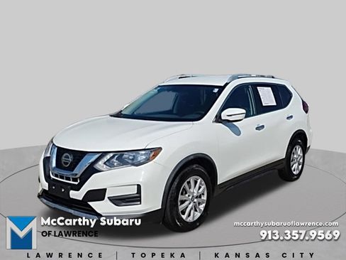 Used 2019 Nissan Rogue SV FWD image 1