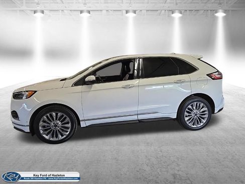 Used 2020 Ford Edge Titanium w/ Equipment Group 301A AWD/4WD image 5