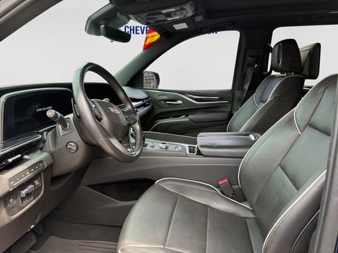 Used 2021 Cadillac Escalade Sport w/ Driver Assist Tech Package AWD/4WD image 9