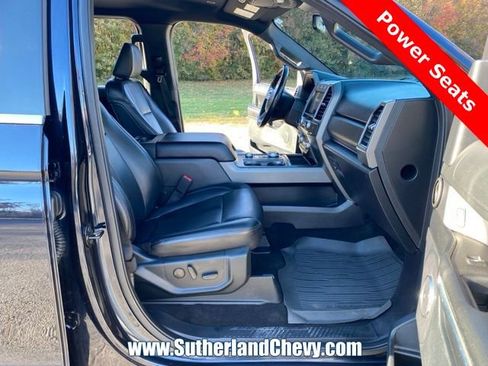Used 2021 Ford Expedition XLT image 15