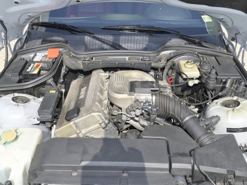 Used 1996 BMW Z3 1.9 image 40