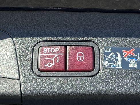 New 2026 Mercedes-Benz GLS 450 4MATIC image 11