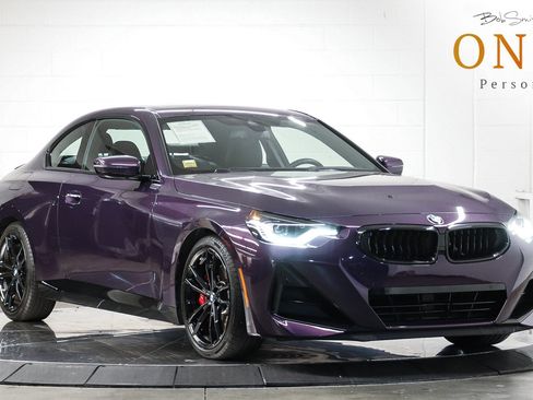 Used 2024 BMW 230i Coupe w/ Premium Package RWD image 1