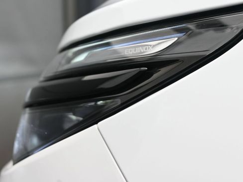 Used 2024 Chevrolet Equinox RS w/ RS Leather Package FWD image 13