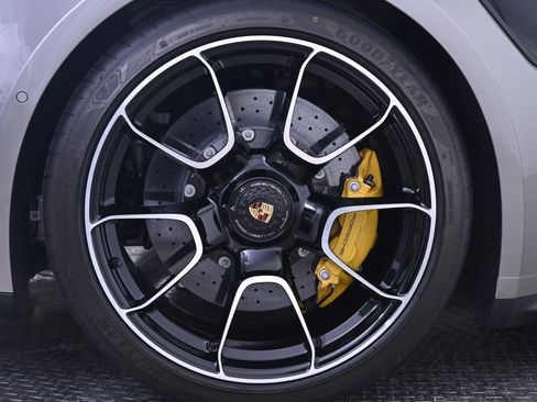 Certified 2025 Porsche 911 Turbo S AWD/4WD image 16