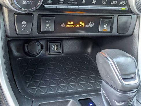 Used 2024 Toyota RAV4 XSE image 17