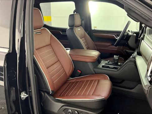 Certified 2026 GMC Sierra 1500 Denali Ultimate image 8