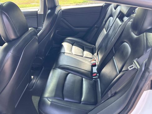 Used 2019 Tesla Model 3 AWD/4WD image 20