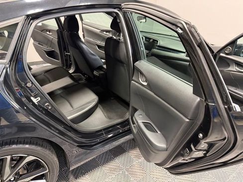 Used 2019 Honda Civic Sport image 24