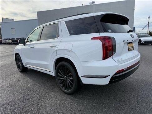 Used 2025 Hyundai Palisade Calligraphy image 5