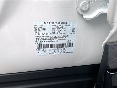Used 2026 Ford Explorer Active w/ Active Comfort Package RWD image 20