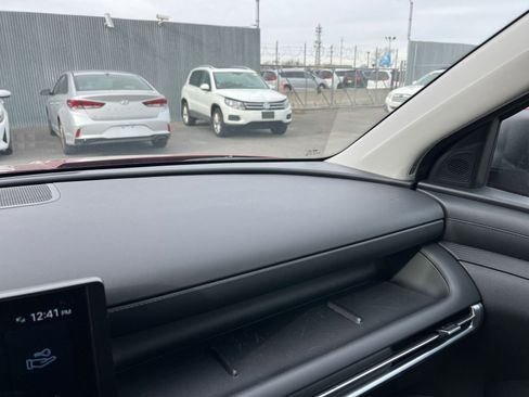 Used 2025 Hyundai Tucson Blue image 35