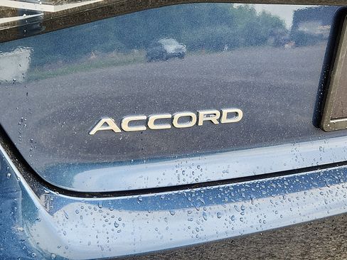 Used 2024 Honda Accord EX image 30