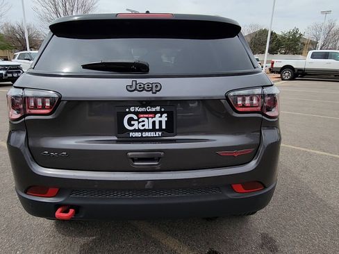 Used 2024 Jeep Compass Trailhawk AWD/4WD image 41