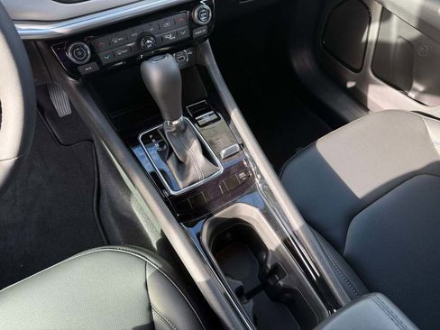 New 2026 Jeep Compass Limited image 24