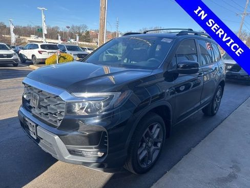 Used 2023 Honda Passport EX-L image 3