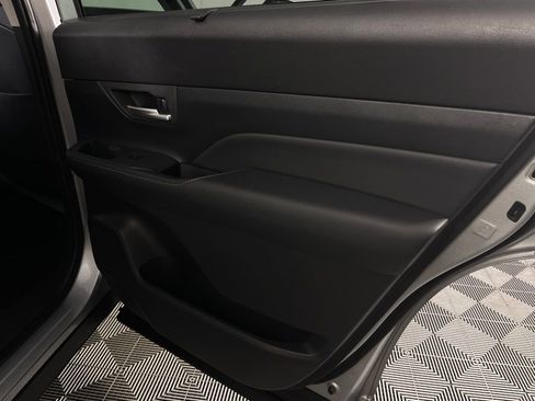 Used 2025 Toyota Grand Highlander XLE image 27