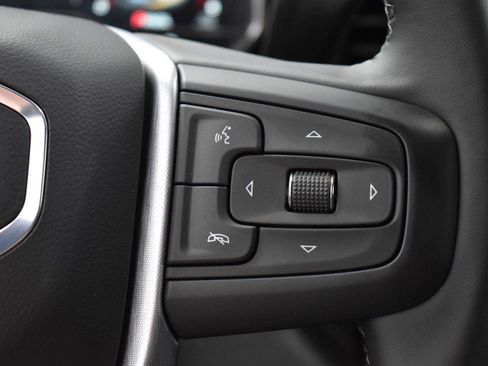 Used 2024 GMC Sierra 1500 Elevation image 18