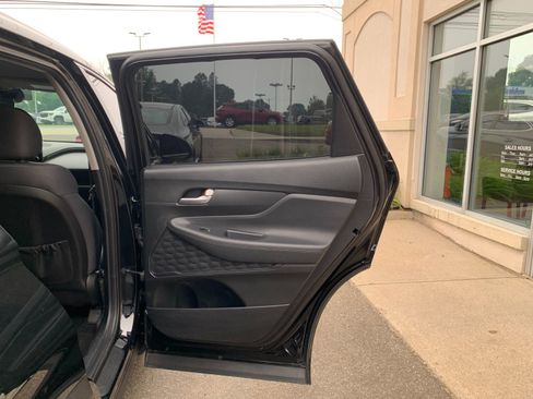 Used 2023 Hyundai Santa Fe SE AWD/4WD image 35