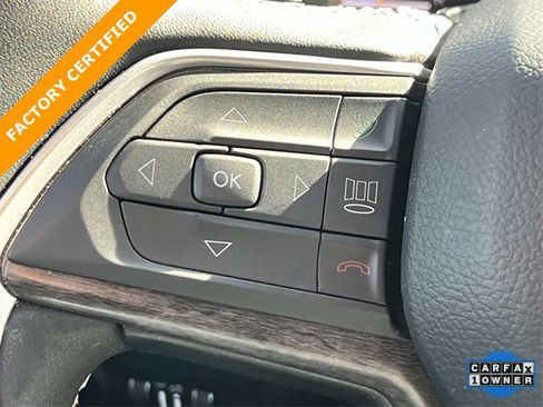 Certified 2024 Jeep Grand Cherokee Limited image 29