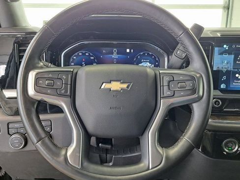 Used 2023 Chevrolet Silverado 1500 LT image 11