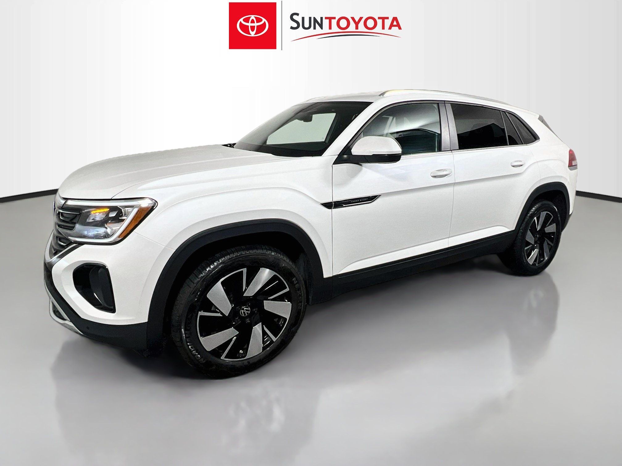 Used 2026 Volkswagen Atlas Cross Sport SE FWD image 9