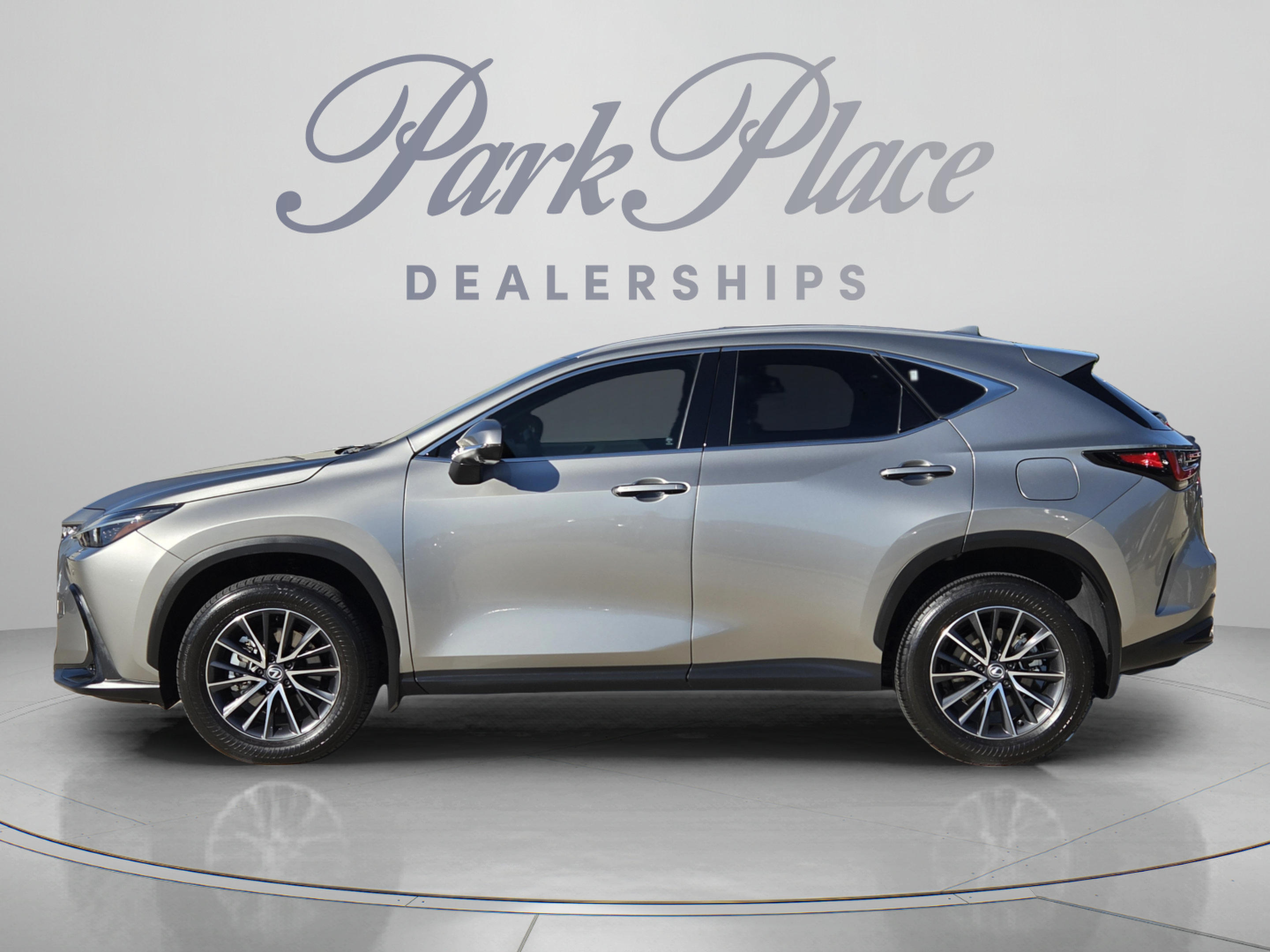 Used 2024 Lexus NX 350 AWD w/ Vision Package image 2