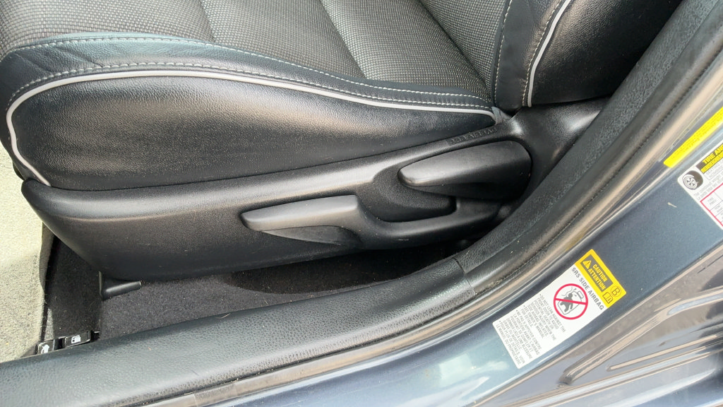 Used 2015 Toyota Corolla S FWD image 19
