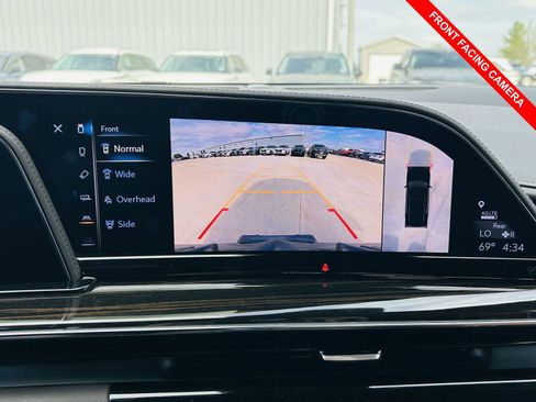 Used 2022 Cadillac Escalade Sport w/ Touring Package image 16