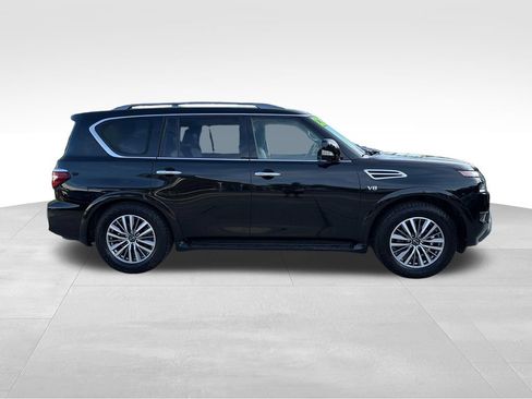 Used 2021 Nissan Armada SL w/ Captain's Chairs Package RWD image 8