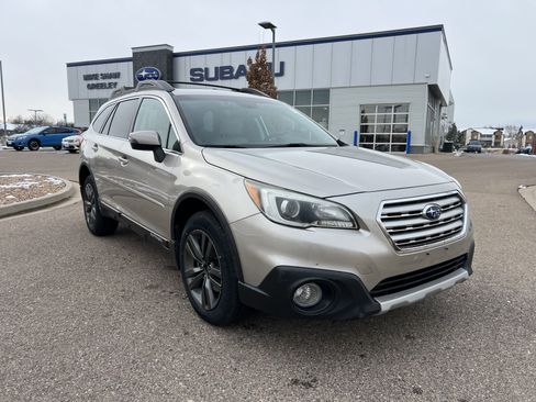 Used 2016 Subaru Outback 3.6R Limited image 9