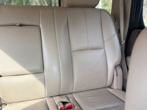 Used 2013 Chevrolet Tahoe LT w/ Luxury Package image 17