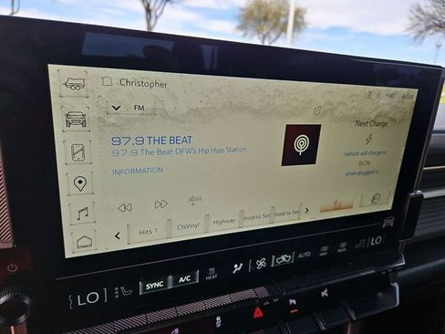 Used 2025 GMC Hummer EV 2X image 13