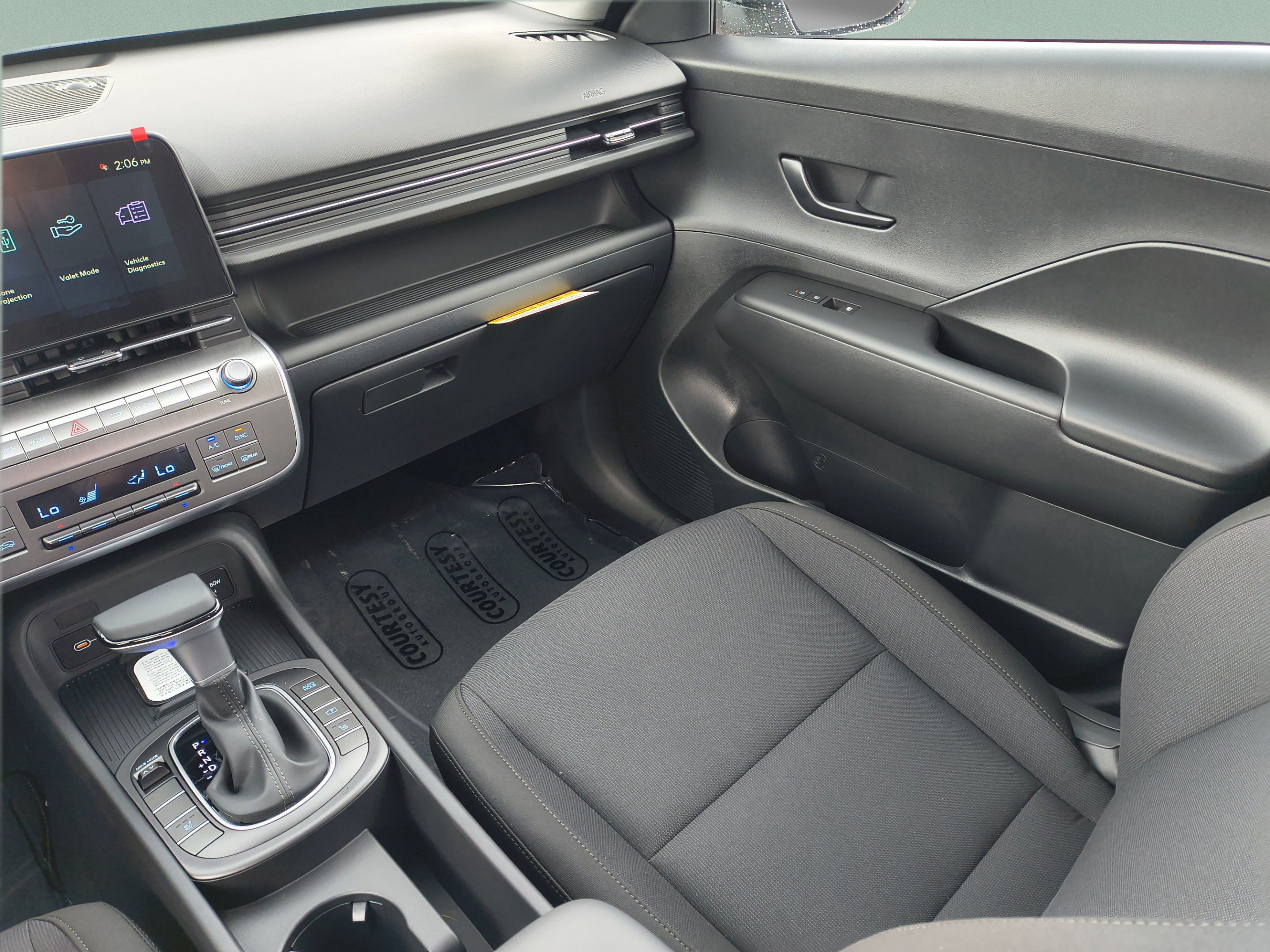 New 2027 Hyundai Kona SEL Sport FWD image 13