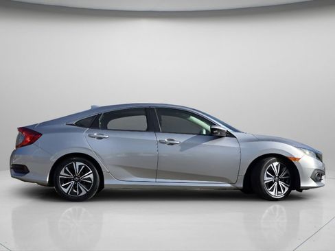 Used 2017 Honda Civic EX-T image 22