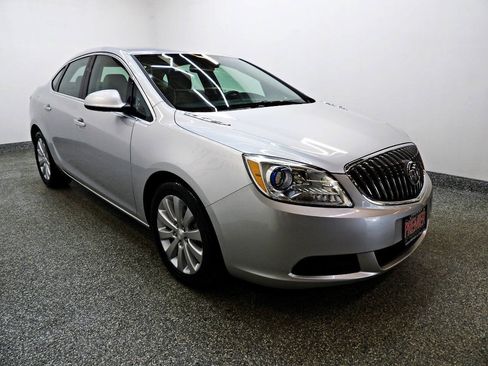 Used 2016 Buick Verano w/ Comfort Package FWD image 3