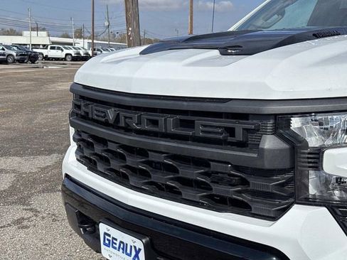 New 2026 Chevrolet Silverado 1500 Custom Trail Boss w/ Turbomax Blackout Package AWD/4WD image 3
