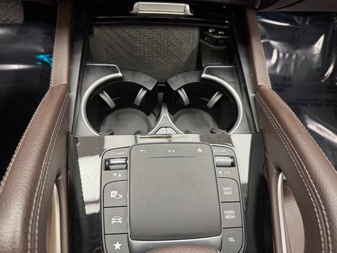 Used 2023 Mercedes-Benz GLE 450 4MATIC image 18