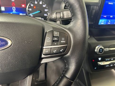 Used 2020 Ford Explorer XLT w/ Equipment Group 202A image 17