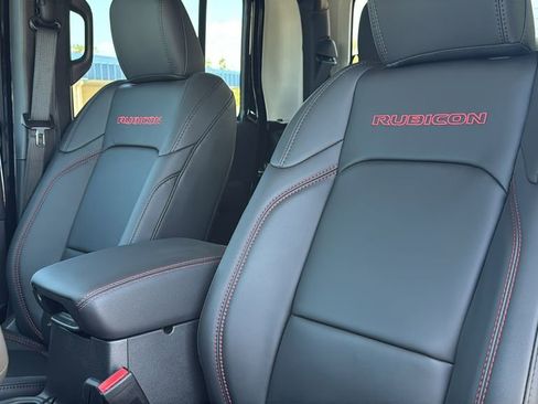 New 2026 Jeep Gladiator Rubicon AWD/4WD image 14