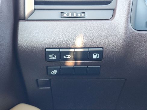 Used 2020 Lexus RX 450h AWD w/ Premium Package image 29