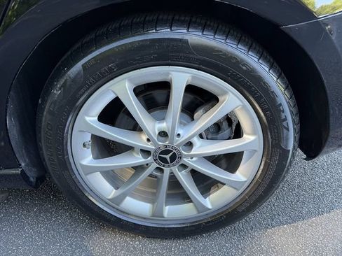 Used 2022 Mercedes-Benz A 220 4MATIC image 47