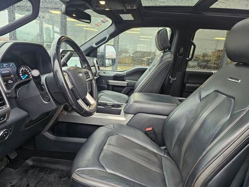 Used 2022 Ford F350 Platinum image 16